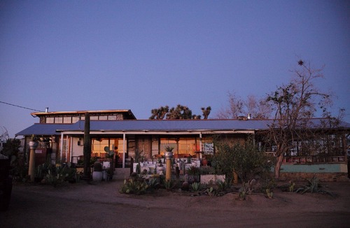 Joshua Tree House | Ranch & guest house on 60 Acers. Spectacular views and spacious living.