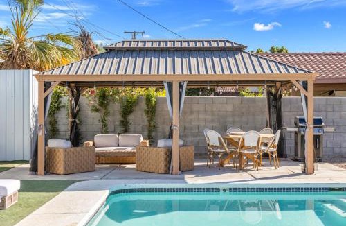 Bermuda Dunes House | Rather Be Desert Getaway by Rather Be Properties