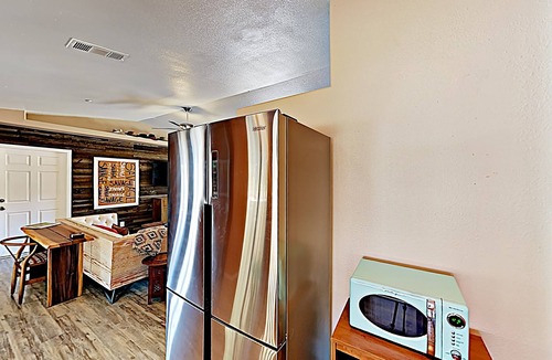 Pioneertown House | Rawhide Ranch - Walk To Pappy And Harriet's With Hot Tub! 3 Bedroom Home by RedAwning