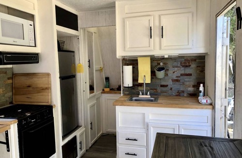 Warner Springs RV Rental | Recreational vehicle (RV) ∙ 1 bedroom ∙ 2 guests