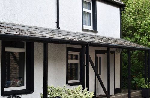 Whitland Cottage | RED KITE, pet friendly, character holiday cottage in Blaenwaun