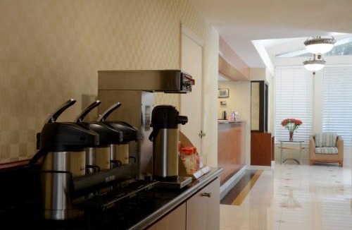 Bonita Hotel | Red Roof Inn San Dimas - Fairplex