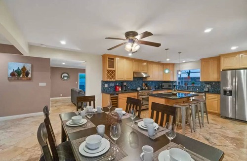 Orange House | *Reduced Pricing* Spacious Disney Vacation w/Game Room