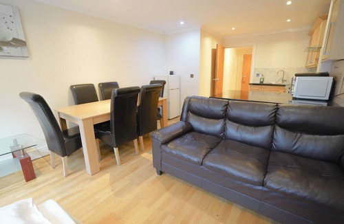 South Bank Apartment | *Reduced Rates* Waterloo Apartment13Mins London Eye, ZONE 1
