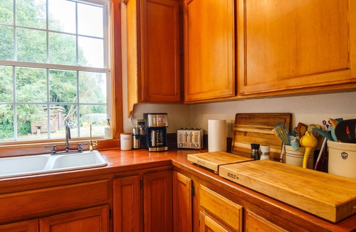 Trinidad House | Redwood Coastal Custom Farmhouse “Fleurhaven”