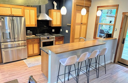 Trinidad House | Redwoods and Waves Retreat, Hot Tub & Sauna, Pet Friendly