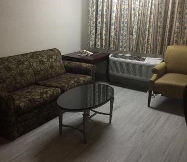 Norco Hotel | Regency Inn