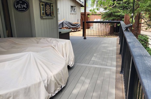 Bass Lake House | Relax and unwind at beautiful Bass Lake