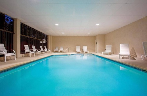 Hermosa Beach House | Relax + Rewind at our Hermosa Beach Rooms !