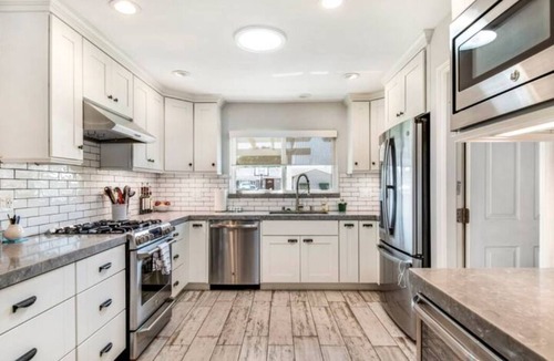 Huntington Beach House | Relaxing Beach Home 2BD/1BA + Spa/Pool