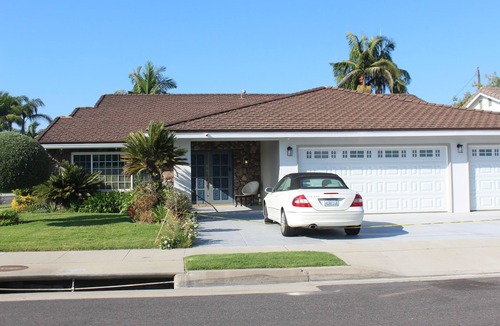 Downey Villa | Remodeled 4-bedrooms house w/AC and WiFi in one of the Prestige areas of Downey