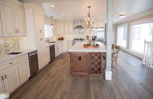 Oxnard Shores House | Remodeled & Beautiful Beach House Retreat! Ocean Views! 30 day minimum.