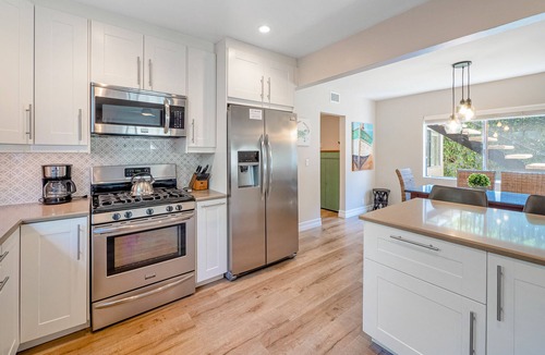 San Clemente Condo | Remodeled coastal retreat with updated kitchen - walk to beach