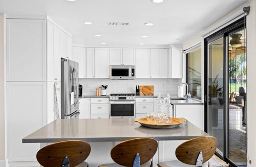 Rancho Mirage Condo | Remodeled Condo at Rancho Las Palmas! Fairway & Mountain Views!