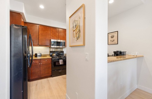 La Quinta Condo | Remodeled! Luxurious Villa near Clubhouse -Pet Friendly! - Ground Floor (C44)