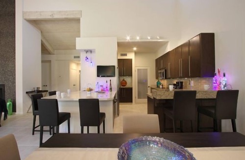 Rancho Mirage Condo | Remodeled luxury 3 bedroom condo on golf fairway