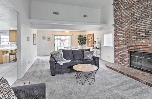 Pumpkin Center House | Renovated Bakersfield Home w/ Private Yard!