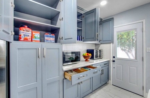 San Gabriel House | Residential Haven with EV Charger, Pool and BBQ, Perfect for Families