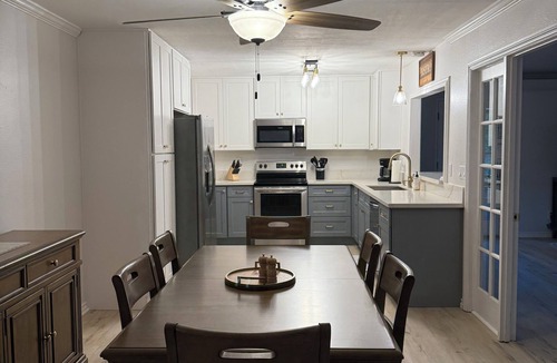 Rancho Penasquitos House | Residential house in Penasquitos - 3BR & 2 BA
