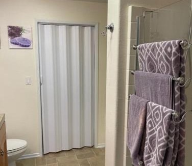 Airport Area House | Resort Like Stay at a Cozy Relaxing Private Room Near UCI