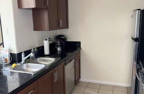 Downtown Los Angeles House | Resort Style Apartment DTLA