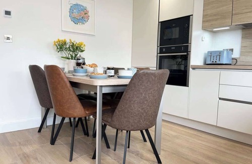Chysauster House | Retallick on Morrab- Parking- Near Promenade