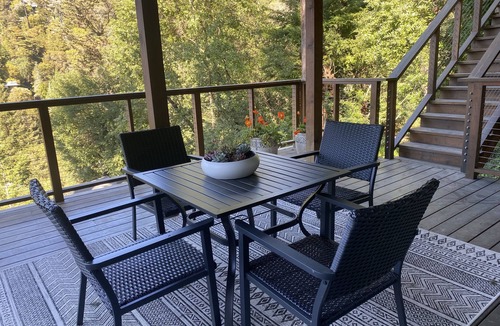 Piedmont Pines House | Retreat in the trees on a beautiful trailhead. Ideal for a family near Berkeley.