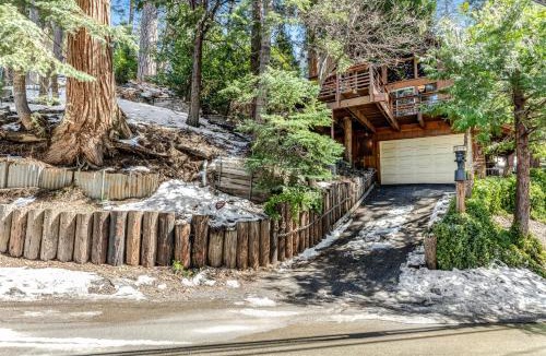Cedar Glen House | Retro Cabin