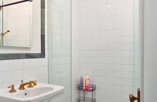 Westlake Apartment | Retro Chic Studio Near DTLA!