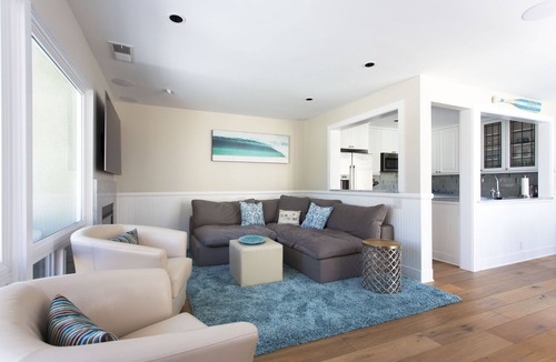 Del Mar Condo | RIGHT Across the Street from the Beach! DEL MAR BEACH COLONY WALK TO ALL!