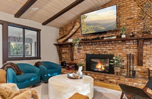 Fox Farm House | Ritz-Craterton