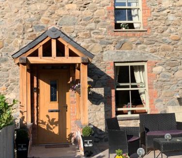 Dwygyfylchi House | River Cottage