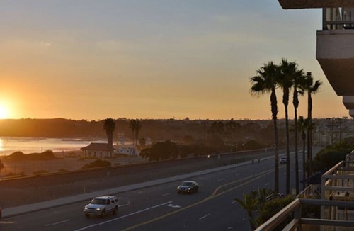 Capistrano Beach Apartment | Riviera beach & Shores 2 bedroom · Two Bedroom Suite at Capistrano Beach!