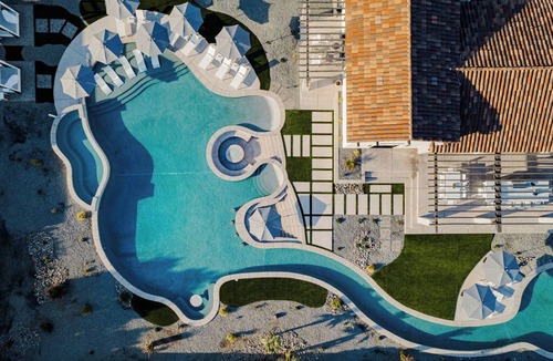Bermuda Dunes House | Riviera – Lazy River Pool, Pickleball, Game Room!