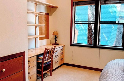 Alpine Meadows Cabin | Rocky Alpine Lodge | Indoor Hot Tub & Game Room!