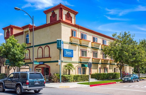 Lamanda Park Hotel | Rodeway Inn & Suites - Pasadena
