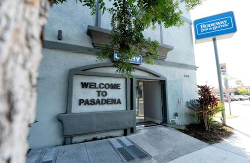 Lamanda Park Hotel | Rodeway Inn & Suites Pasadena