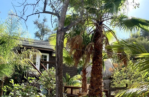 Ramona Cottage | Romantic & cozy cottage w/fireplace; close to hiking trails & 30min to San Diego