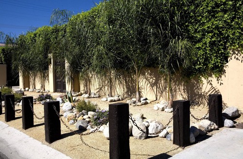 Warm Sands House | ROMANTIC GETAWAY FOR 2! NOTHING ELSE LIKE THIS IN THE ENTIRE VALLEY!