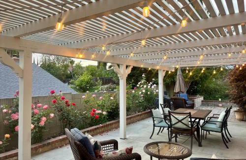 Thousand Oaks House | Rose Garden Home, Entire 4bdr 2bth House with Offices, Thousand Oaks