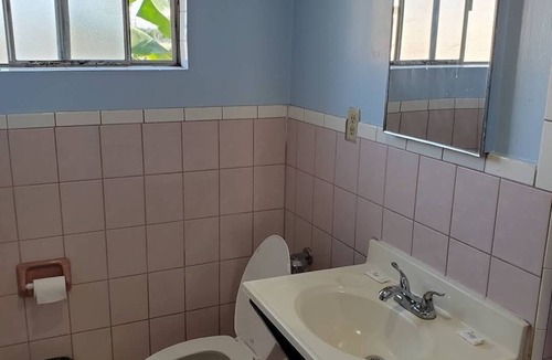 Compton Hotel | Rose Motel