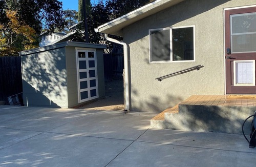 North Central House | Rosebud: Charming 2-bedroom home in Pasadena