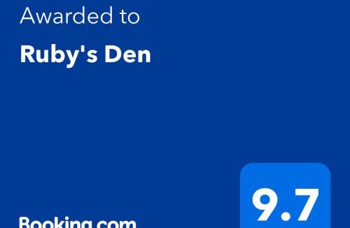 Carbis Bay Apartment | Ruby's Den