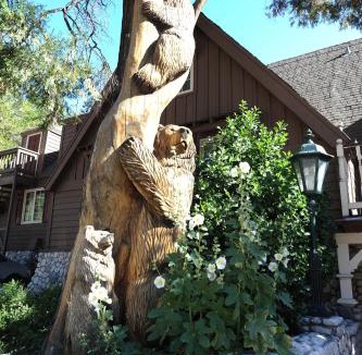 Lake Arrowhead Hotel | Saddleback Inn at Lake Arrowhead