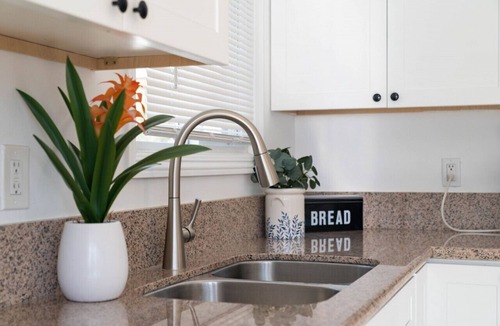 Glendora House | Safe Neighborhood, 4 Bedroom, Garage, & Big Back Yard.