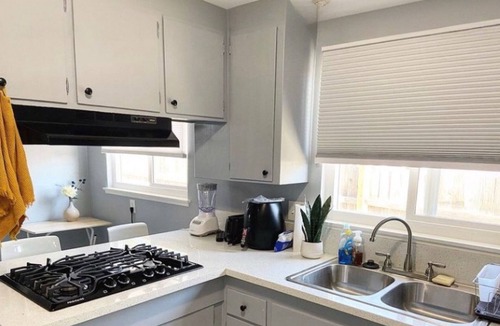 East Whittier House | [Safe&Quite]: Family&Pet friendly #Crib.Parking Netflix WD 500mpbs AC
