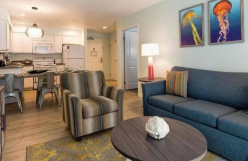Mission Valley Apartment | San Diego Mission Valley 2BR 1.5 Bath - Full Kitchen, Pool, Spa, Exercise Room