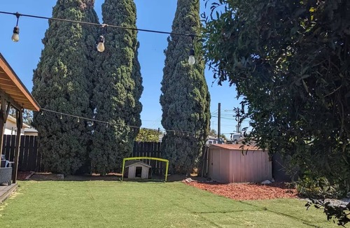 Lincoln Acres House | San Diego South Bay Home - 3Bd/1.5Bth/Driveway/Yard near Gaylord Resort