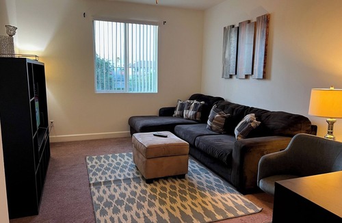 Panorama City Apartment | SAN FERNANDO VALLEY 1+1 UNIT utilities are included and major freeways access