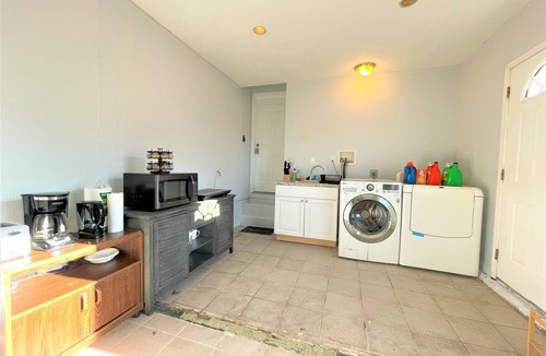 Ashland House | San Lorenzo Great location near BayFair 5Br Coze home/Greatviews